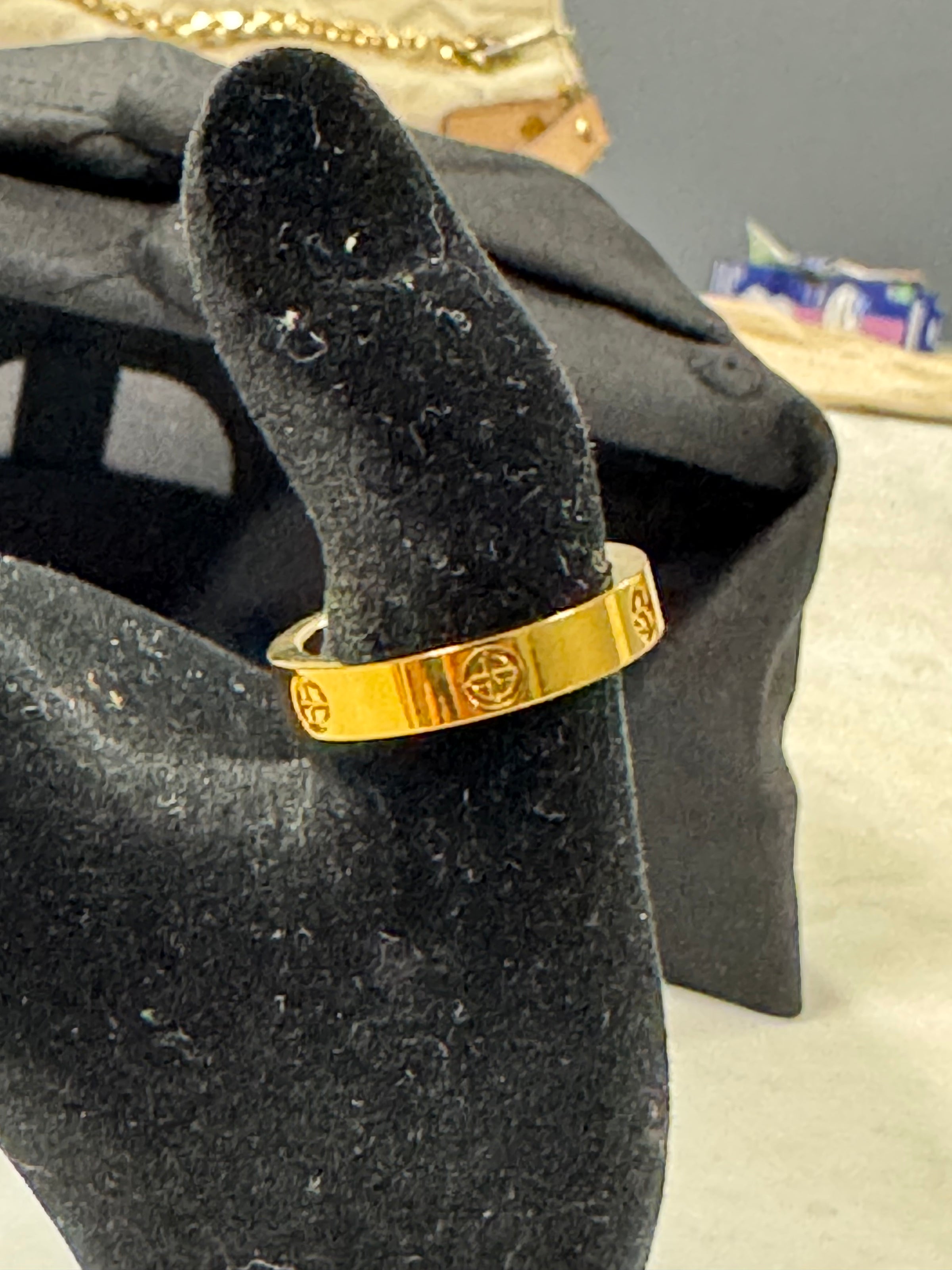 Gold Love Rings (Size 7)